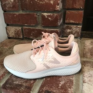 New Balance size 7.5 tennis shoes